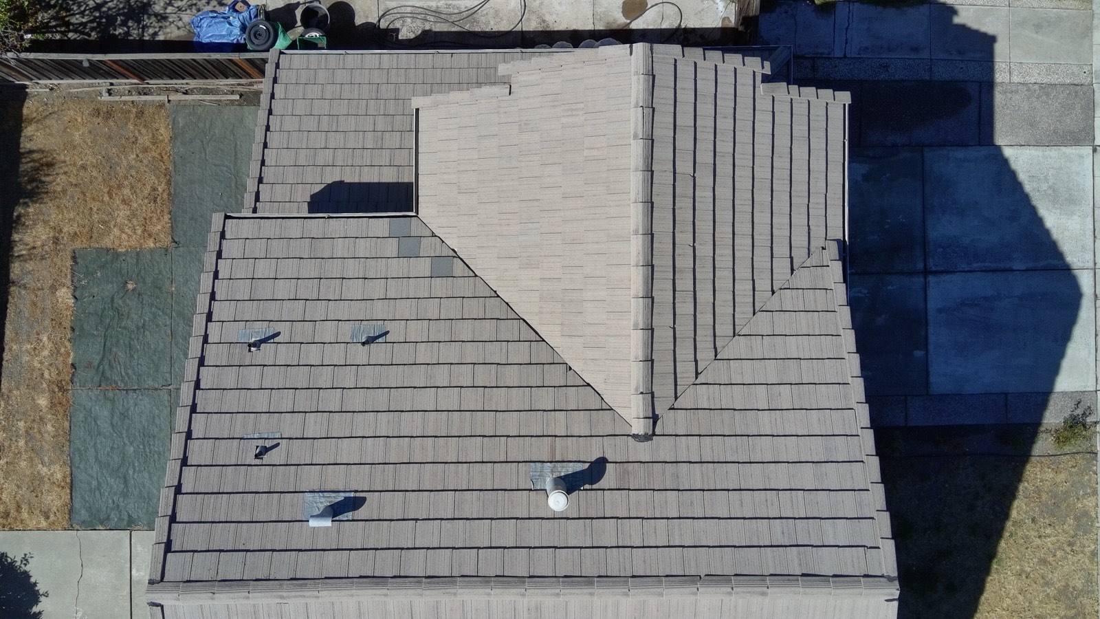 After — Fremont concrete tile roof restored after soft wash
