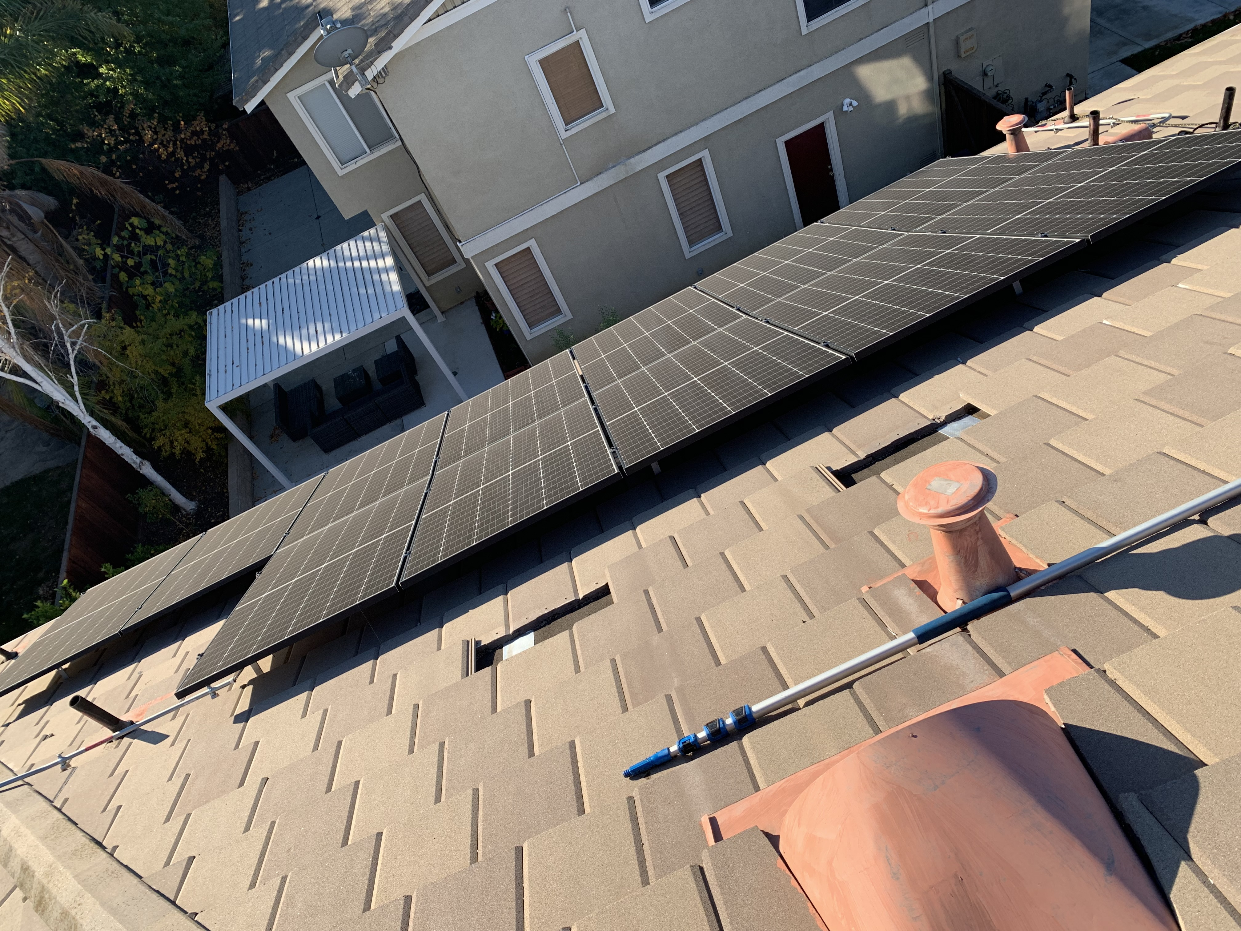 Before — Livermore rooftop solar array with Tri-Valley dust accumulation