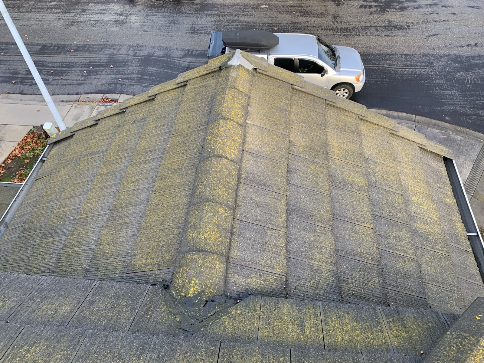 Before — Wide view Milpitas concrete tile roof with widespread algae