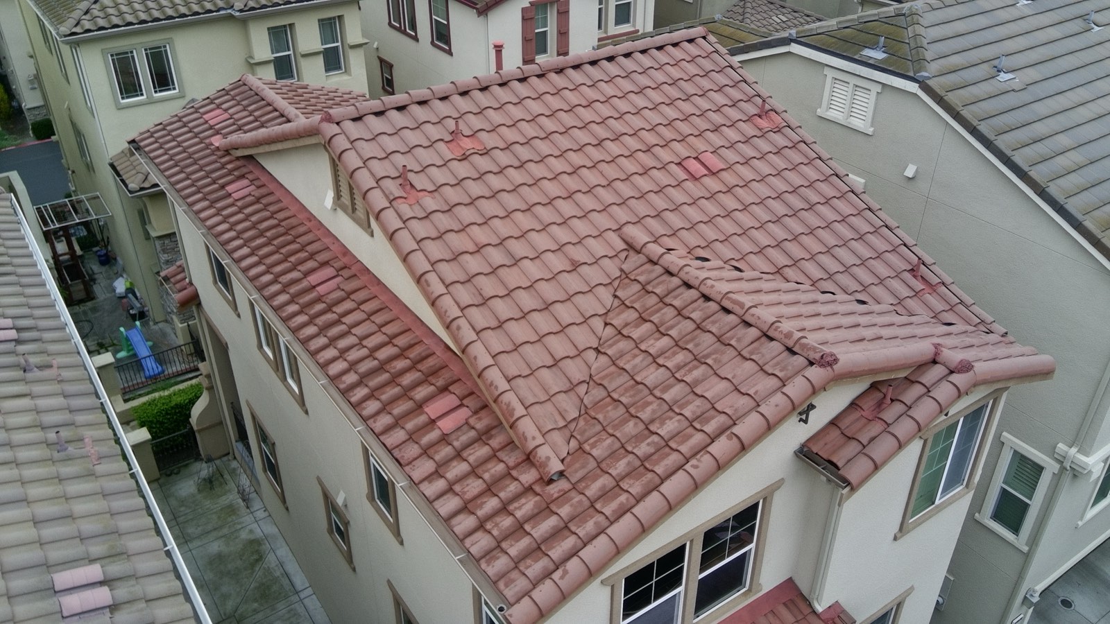 After — Milpitas S-tile roof clean, natural tile color restored