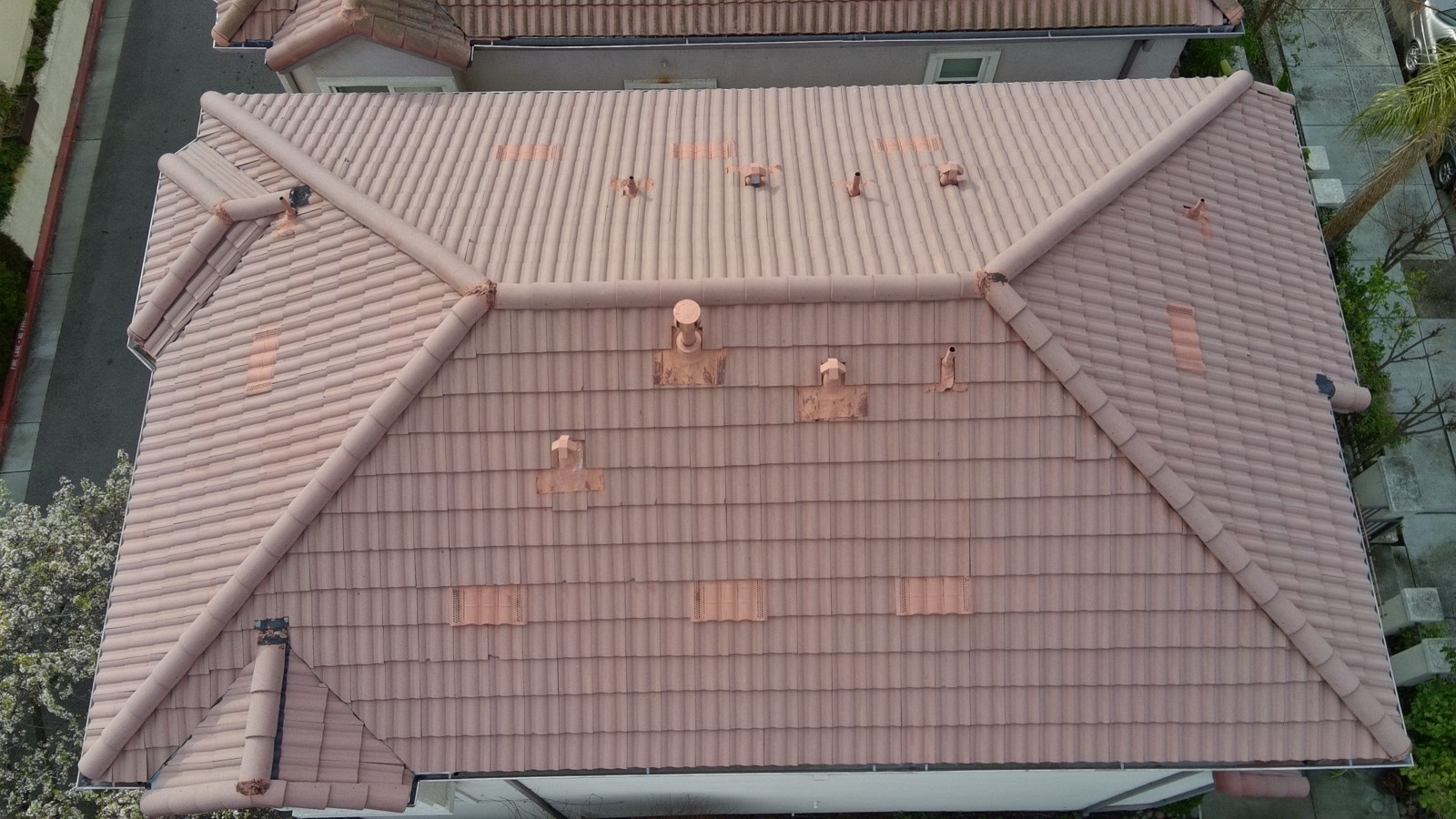 After — San Jose S-tile roof tile clean, streaking fully removed