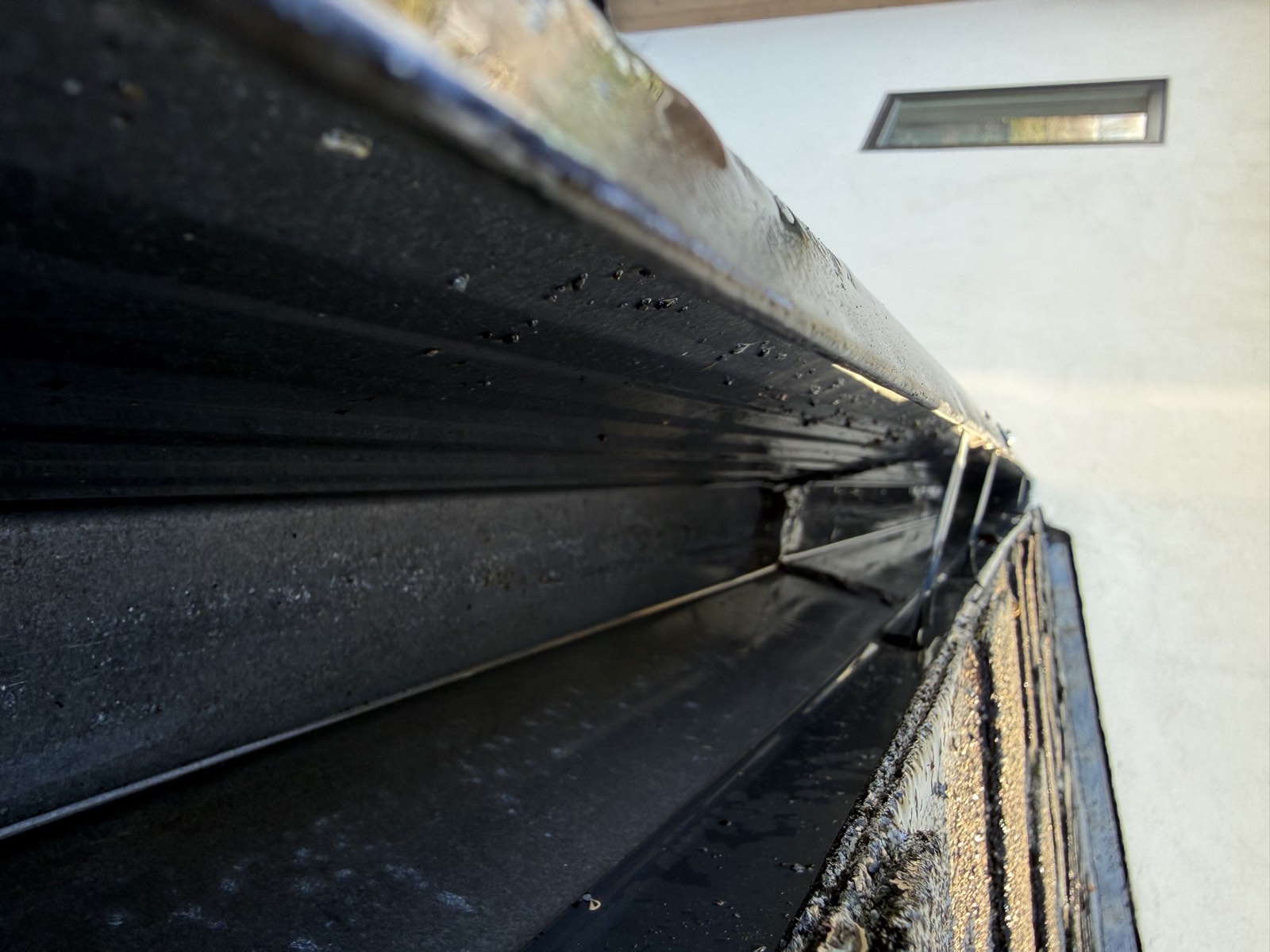 After — San Mateo gutter fully clean, job complete